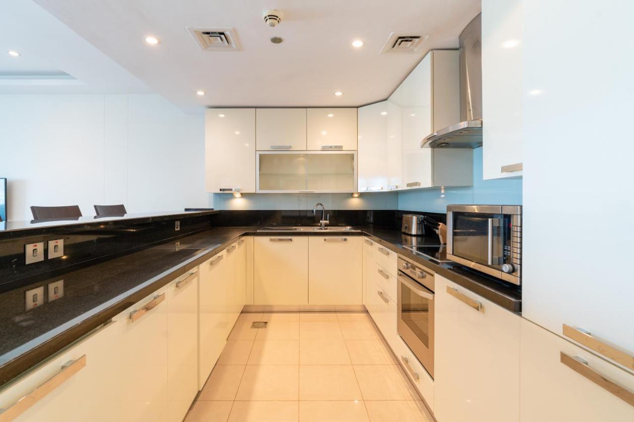 Royal Club By Rvhr, Bonnington Residential Tower - Jlt Apartment ดูไบ ภายนอก รูปภาพ