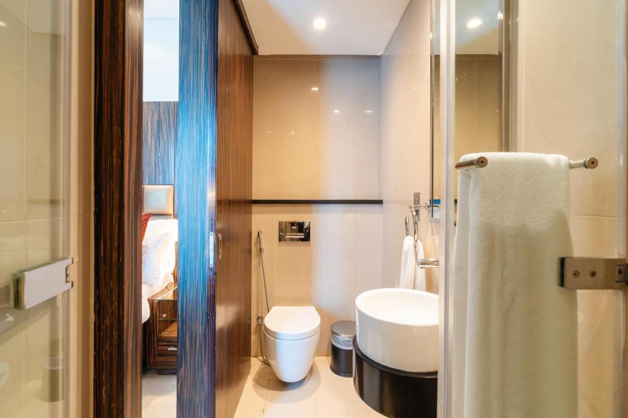 Royal Club By Rvhr, Bonnington Residential Tower - Jlt Apartment ดูไบ ภายนอก รูปภาพ