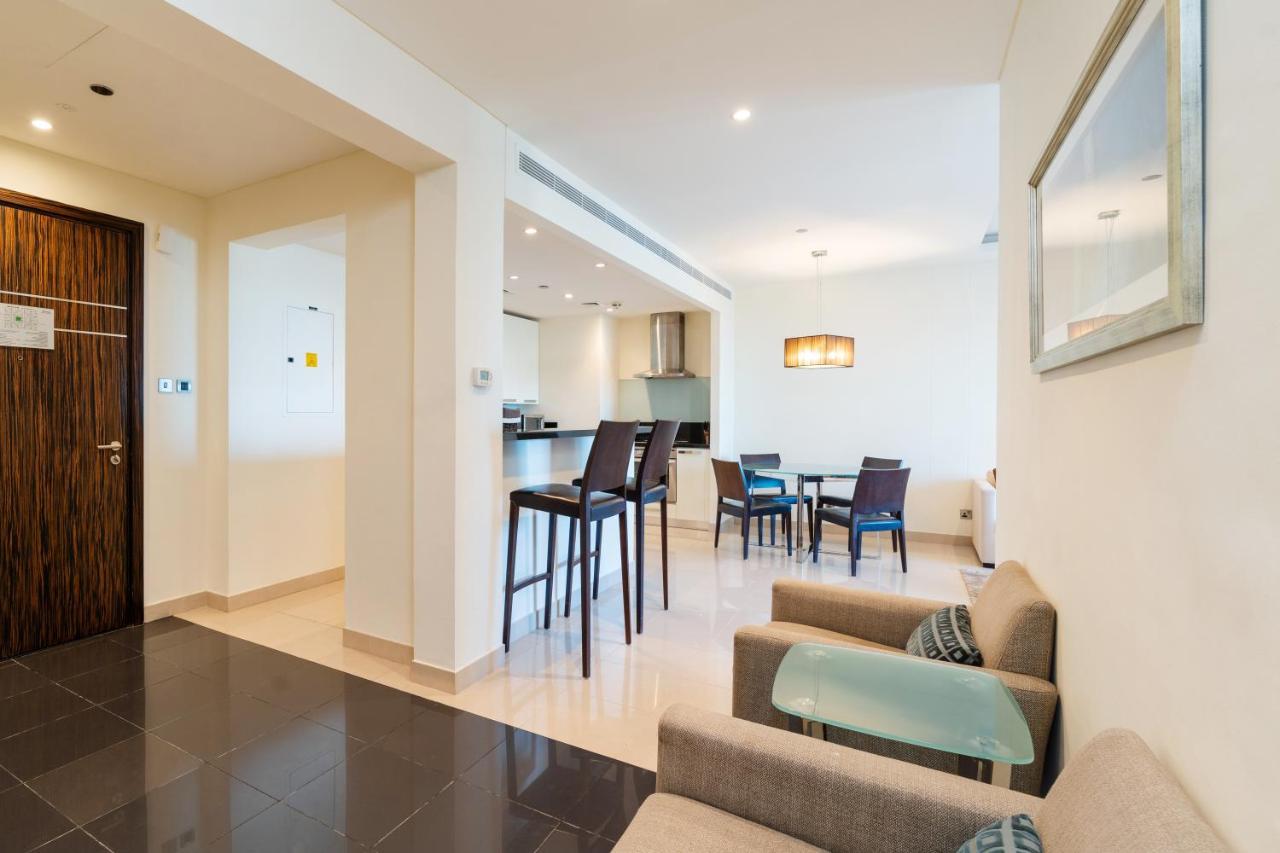 Royal Club By Rvhr, Bonnington Residential Tower - Jlt Apartment ดูไบ ภายนอก รูปภาพ
