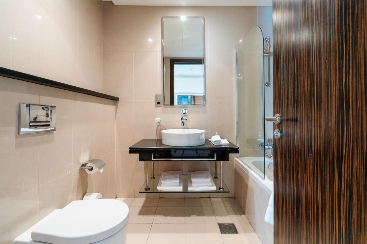 Royal Club By Rvhr, Bonnington Residential Tower - Jlt Apartment ดูไบ ภายนอก รูปภาพ